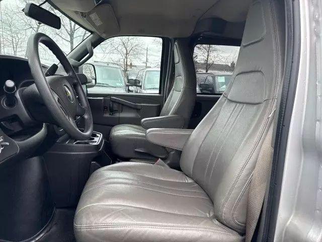 2020 Chevrolet Express Passenger RWD 3500 Extended Wheelbase LS