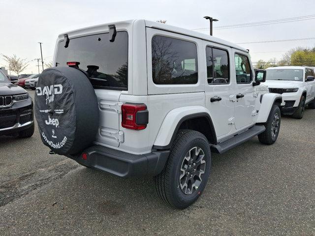 2025 Jeep Wrangler 4-Door Sahara 4x4