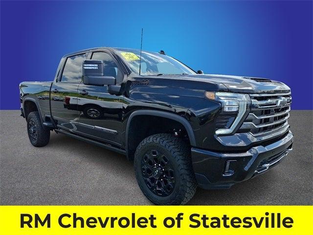 2024 Chevrolet Silverado 2500HD 4WD Crew Cab Standard Bed High Country