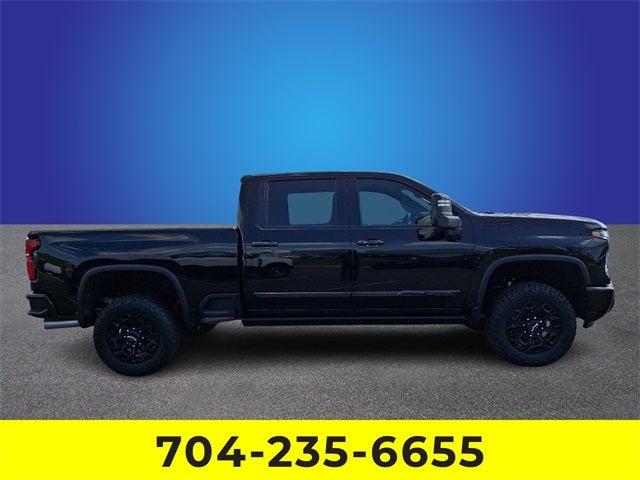 2024 Chevrolet Silverado 2500HD 4WD Crew Cab Standard Bed High Country
