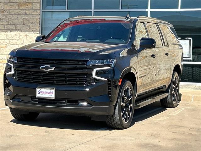 2024 Chevrolet Suburban 4WD RST