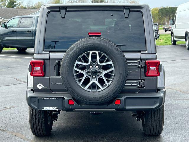2025 Jeep Wrangler 4-Door Sahara 4x4
