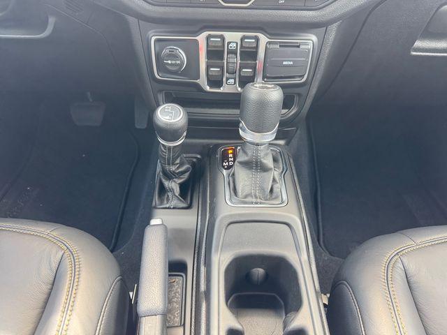 2025 Jeep Wrangler 4-Door Summit 4x4