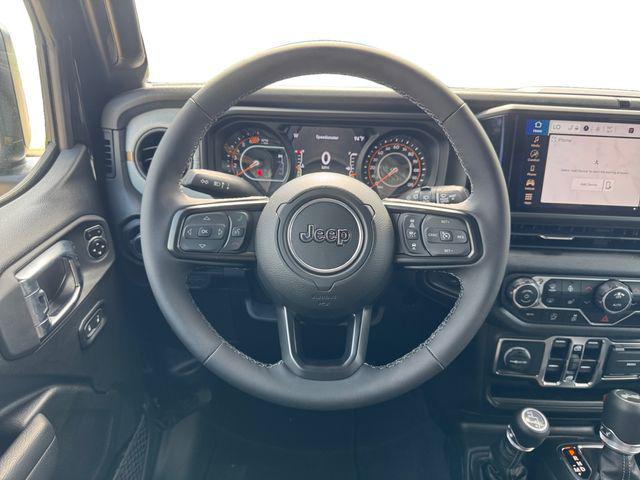 2025 Jeep Wrangler 4-Door Summit 4x4