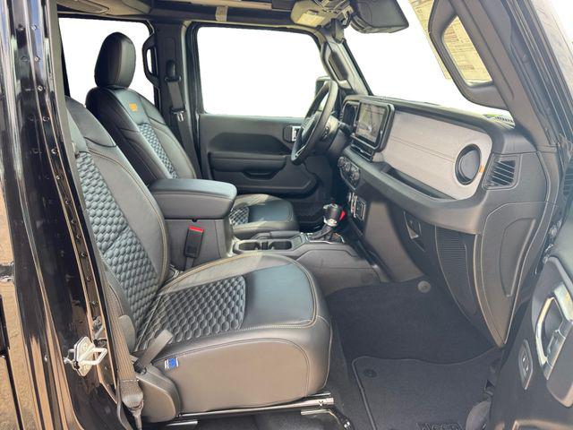2025 Jeep Wrangler 4-Door Summit 4x4