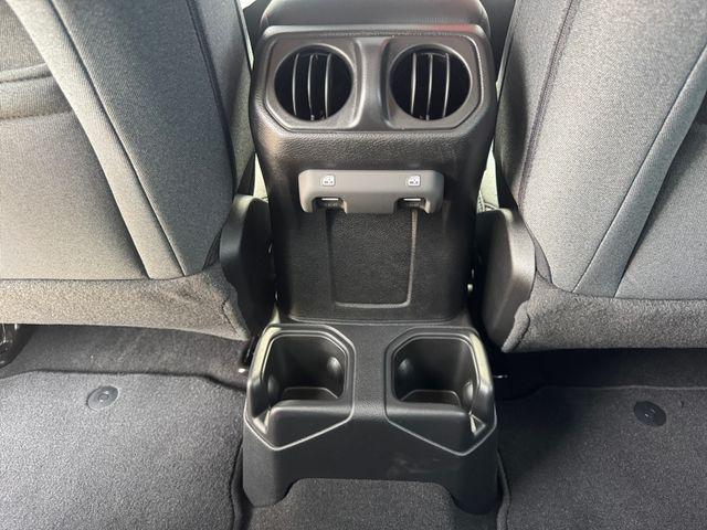 2025 Jeep Wrangler 4-Door Summit 4x4
