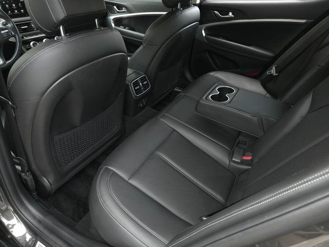 2023 Genesis G70 2.0T RWD