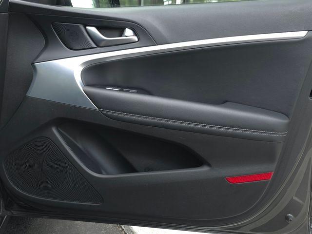2023 Genesis G70 2.0T RWD