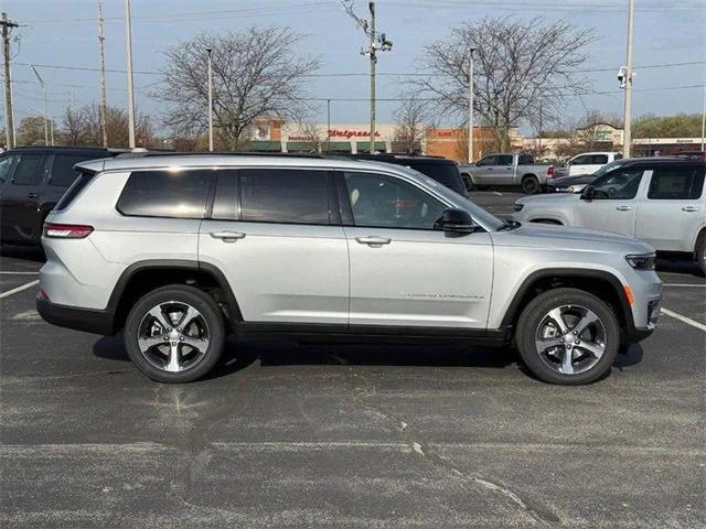 2025 Jeep Grand Cherokee GRAND CHEROKEE L LIMITED 4X4