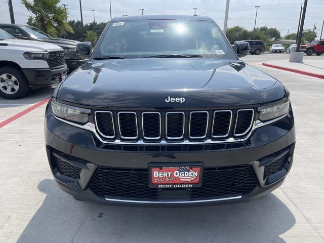 2025 Jeep Grand Cherokee GRAND CHEROKEE LAREDO X 4X2