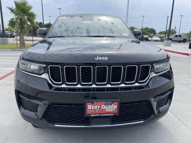 2025 Jeep Grand Cherokee GRAND CHEROKEE LAREDO X 4X2