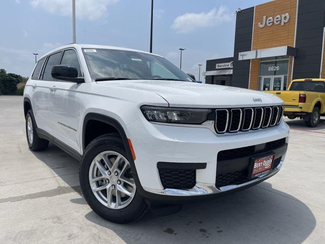 2025 Jeep Grand Cherokee GRAND CHEROKEE L LAREDO X 4X2