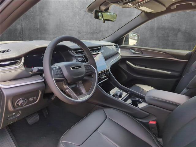 2025 Jeep Grand Cherokee GRAND CHEROKEE LIMITED 4X2
