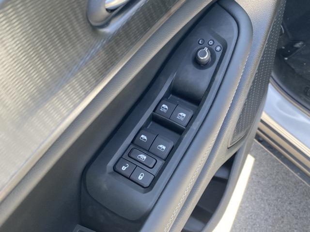 2025 Jeep Grand Cherokee GRAND CHEROKEE LAREDO 4X4