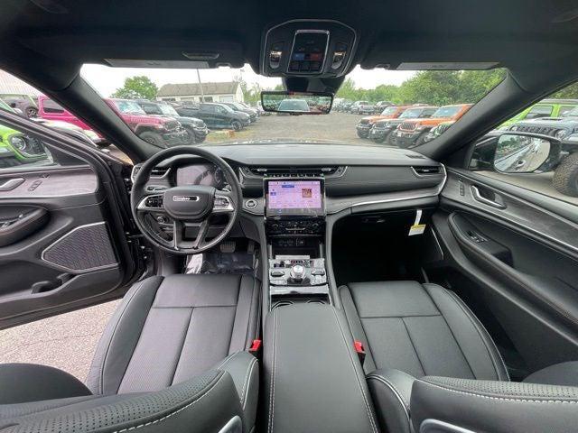 2025 Jeep Grand Cherokee GRAND CHEROKEE L OVERLAND 4X4