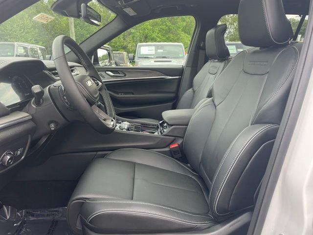 2025 Jeep Grand Cherokee GRAND CHEROKEE L OVERLAND 4X4 2025 Jeep Grand Cherokee GRAND CHEROKEE L OVERLAND 4X4