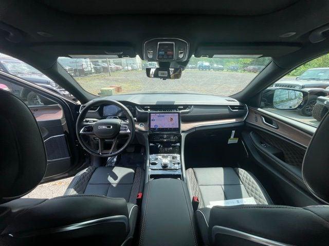 2025 Jeep Grand Cherokee GRAND CHEROKEE L SUMMIT 4X4