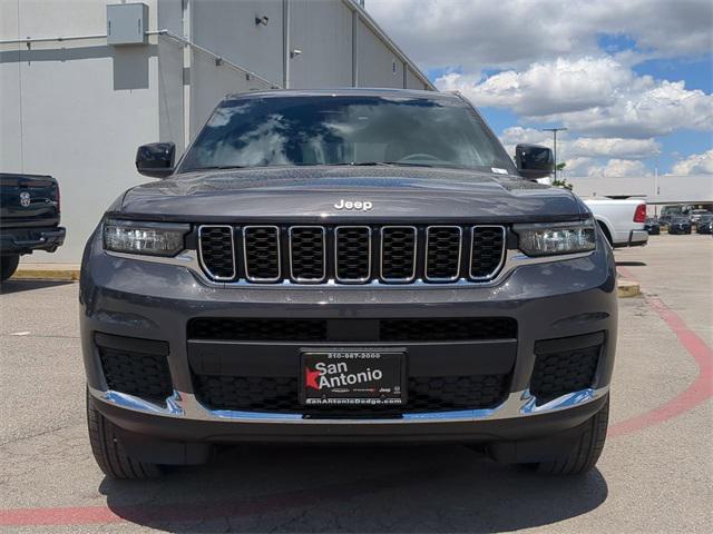 2025 Jeep Grand Cherokee GRAND CHEROKEE L LAREDO X 4X4