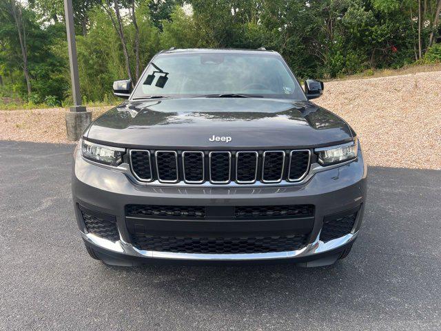 2025 Jeep Grand Cherokee GRAND CHEROKEE L LAREDO X 4X4