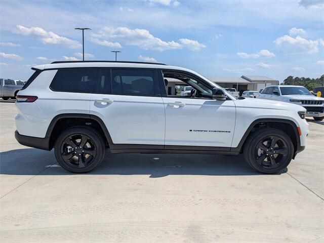 2025 Jeep Grand Cherokee GRAND CHEROKEE L ALTITUDE 4X2