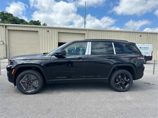 2025 Jeep Grand Cherokee GRAND CHEROKEE ALTITUDE X 4X2