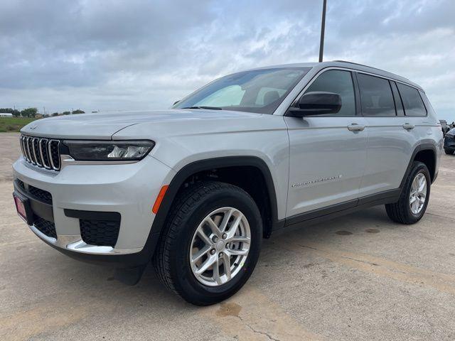 2025 Jeep Grand Cherokee GRAND CHEROKEE L LAREDO X 4X2