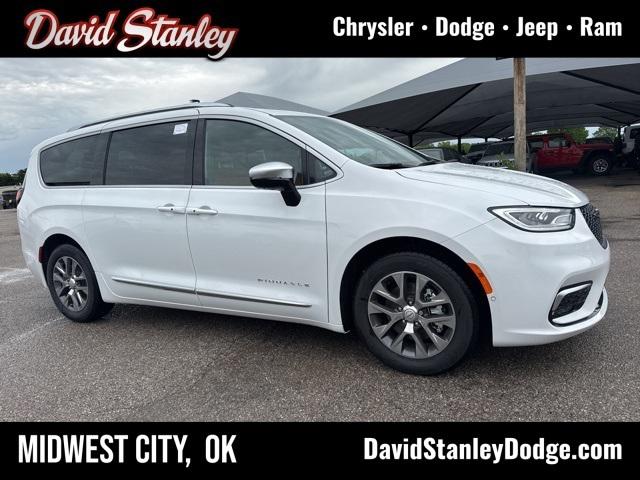 2025 Chrysler Pacifica Hybrid PACIFICA PLUG-IN HYBRID PINNACLE