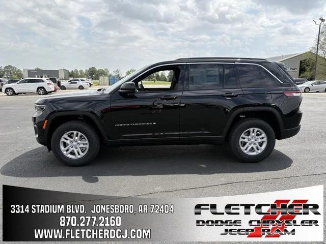 2025 Jeep Grand Cherokee GRAND CHEROKEE LAREDO 4X2