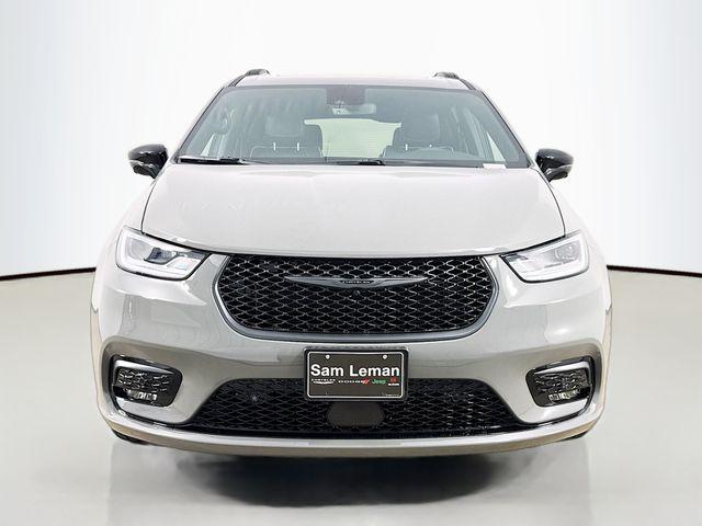 2025 Chrysler Pacifica PACIFICA LIMITED