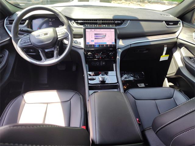 2025 Jeep Grand Cherokee GRAND CHEROKEE LIMITED 4X4 2025 Jeep Grand Cherokee GRAND CHEROKEE LIMITED 4X4