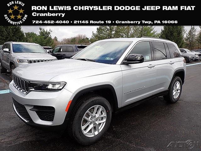 2025 Jeep Grand Cherokee GRAND CHEROKEE LAREDO X 4X4