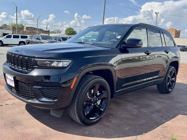 2025 Jeep Grand Cherokee GRAND CHEROKEE ALTITUDE X 4X2