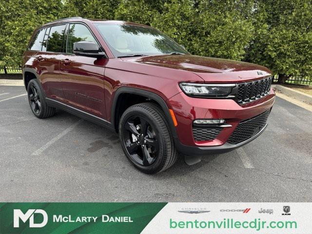 2025 Jeep Grand Cherokee GRAND CHEROKEE LIMITED 4X4