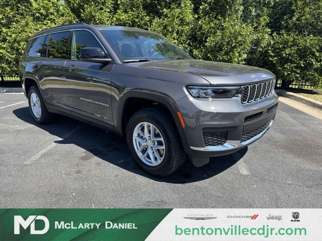 2025 Jeep Grand Cherokee GRAND CHEROKEE L LAREDO 4X4