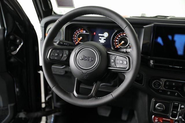 2025 Jeep Gladiator GLADIATOR MOJAVE X 4X4