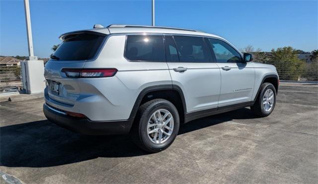 2025 Jeep Grand Cherokee GRAND CHEROKEE LAREDO X 4X2