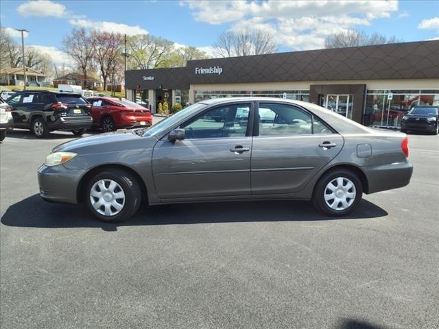 2004 Toyota Camry 