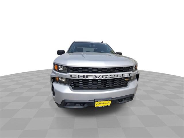 2020 Chevrolet Silverado 1500 2WD Crew Cab Short Bed Custom