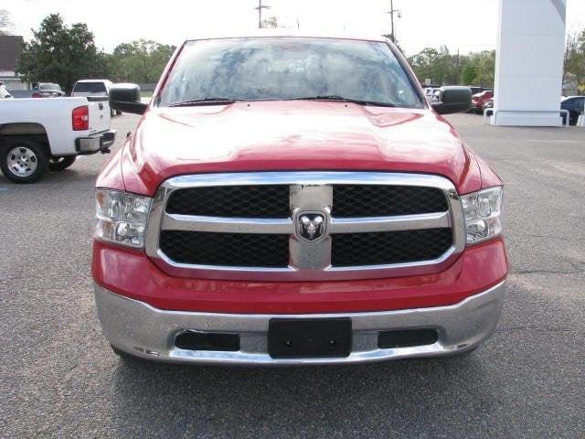 2022 RAM 1500 Classic SLT Crew Cab 4x2 57 Box