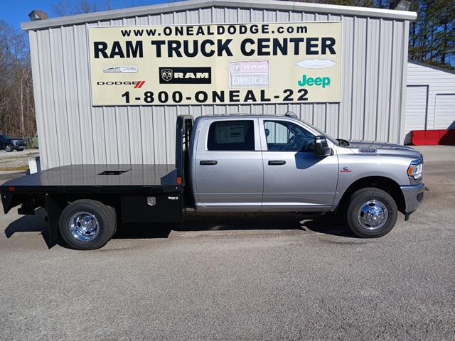 2024 RAM Ram 3500 Chassis Cab RAM 3500 TRADESMAN CREW CAB CHASSIS 4X4 60 CA