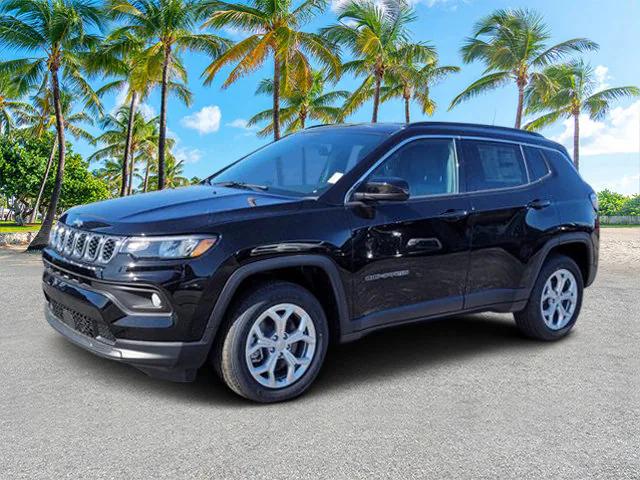 2024 Jeep Compass COMPASS LATITUDE 4X4