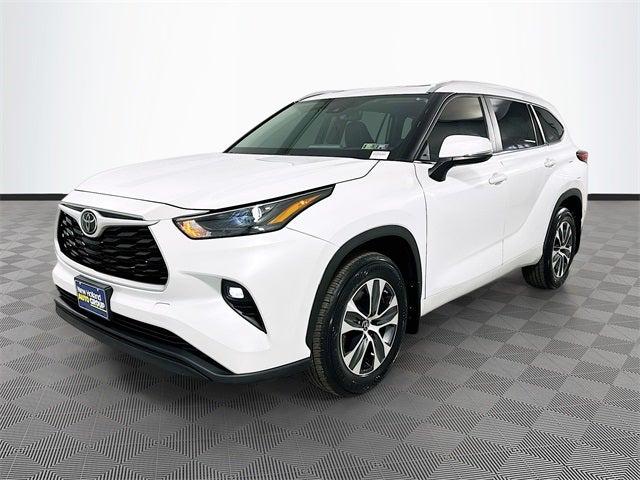 2023 Toyota Highlander XLE