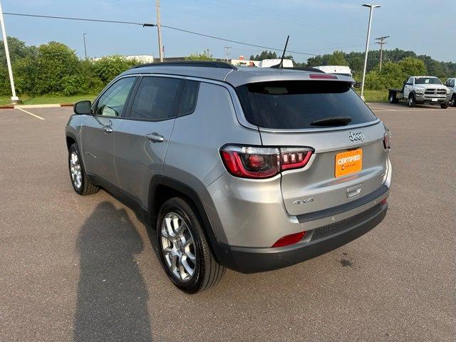 2022 Jeep Compass Latitude Lux 4x4 2022 Jeep Compass Latitude Lux 4x4
