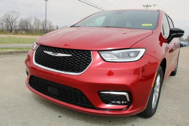 2025 Chrysler Pacifica PACIFICA SELECT