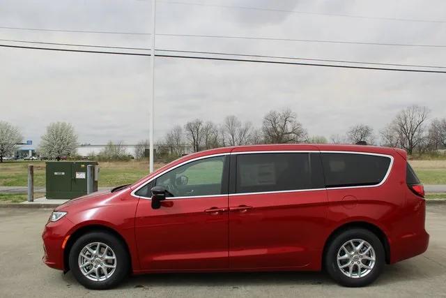 2025 Chrysler Pacifica PACIFICA SELECT