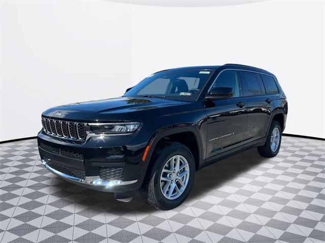 2025 Jeep Grand Cherokee GRAND CHEROKEE L LAREDO X 4X4