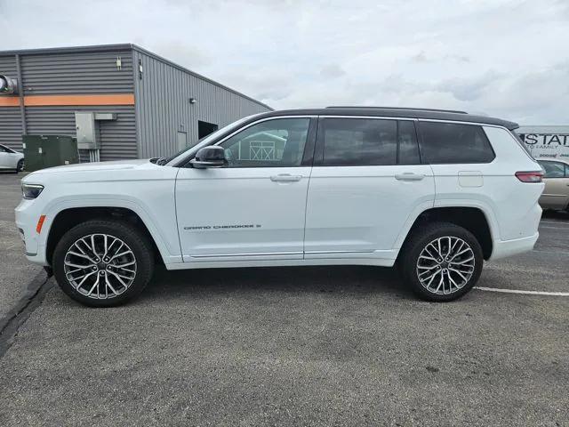 2021 Jeep Grand Cherokee L Summit Reserve 4x4 2021 Jeep Grand Cherokee L Summit Reserve 4x4