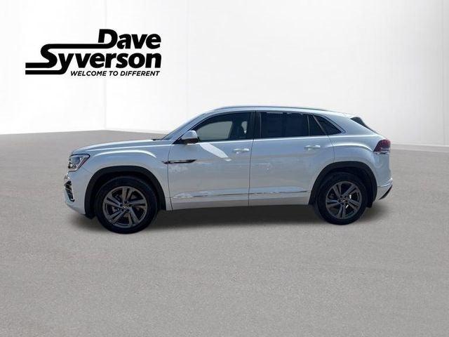 2024 Volkswagen Atlas Cross Sport 2.0T SEL R-Line
