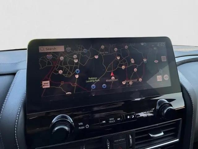 2022 INFINITI QX80 LUXE