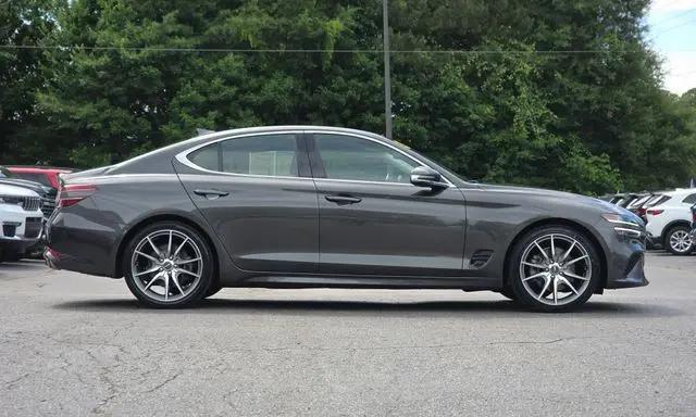 2023 Genesis G70 2.0T RWD